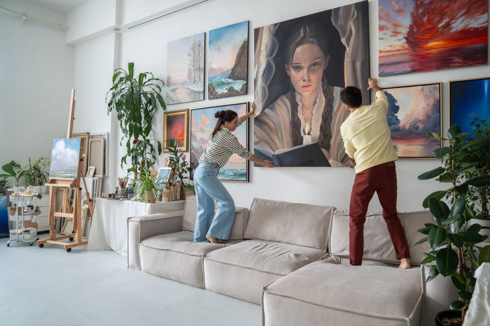 système accrochage mural galerie d'art